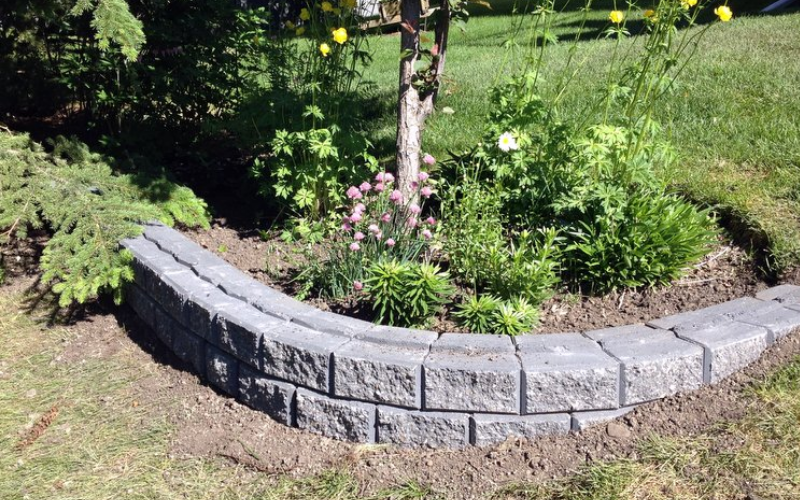 Yard Busters Landscaping - Expert Retaining Walls Services Calgary