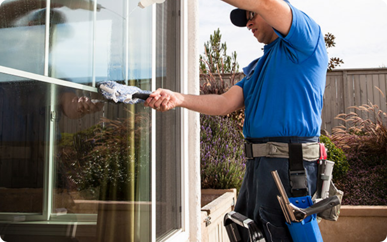Yard Busters Landscaping - Window Cleaning